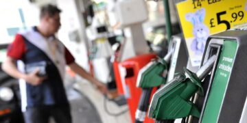 El Consejo de Derechos Humanos de la ONU debate la necesidad de poner fin al uso de los combustibles fósiles