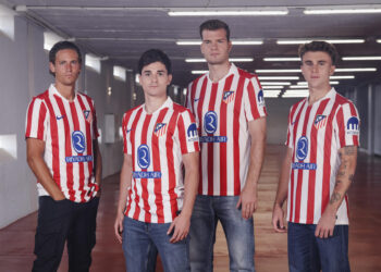 El Atlético lanza su nueva equipación rojiblanca «siguiendo el patrón más clásico”