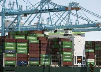 Comienza la reunión comercial entre Estados Unidos y China en Londres