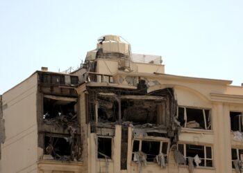 Más de 70 muertos y 300 heridos en los ataques israelíes en Irán, según medios