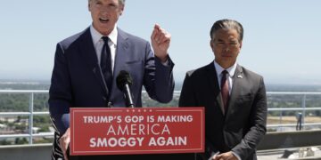 California demanda a Trump por desplegar de manera «ilegal» a la Guardia Nacional