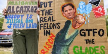 Masiva protesta contra cárcel migratoria ‘Alligator Alcatraz’ en vísperas de su apertura