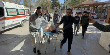 Israel mata a 18 gazatíes, incluidos 11 cerca de puntos militarizados de entrega de ayuda