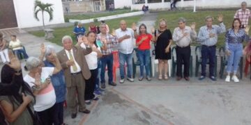 Juramentados  voceros y voceras del Consejo comunal 152 Casas de la Urbanización Bella Vista