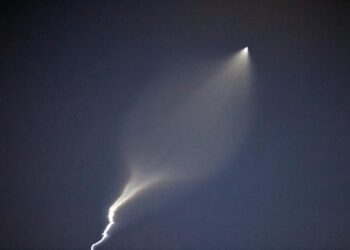 Catar interceptó todos los misiles iraníes menos uno que cayó en una base sin causar daños