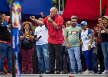 Gobierno dice que «arrebataron» cuatro niños a sus madres antes de ser deportadas de EEUU