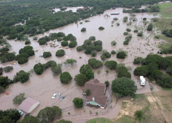 El número de fallecidos en Texas por las inundaciones sube a 82