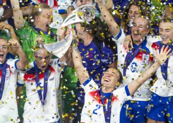 Inglaterra acaba con España en los penaltis y revalida el título de la Eurocopa