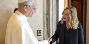 León XIV recibe a Meloni para tratar las guerras actuales y temas de interés bilateral