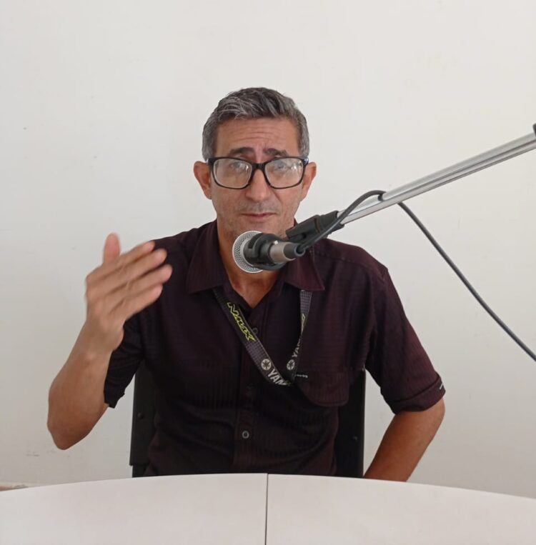Candidato a concejales por lista (PRN), Luis Guillermo  Barrios, propone cambiar la acción de servicios básicos y atención comunitaria en Valera.