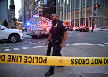 El autor del tiroteo de Nueva York tenía como objetivo las oficinas de NFL, según alcalde