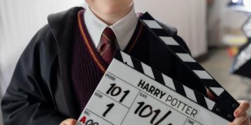 La serie de Harry Potter arranca su rodaje con la primera imagen oficial del nuevo mago