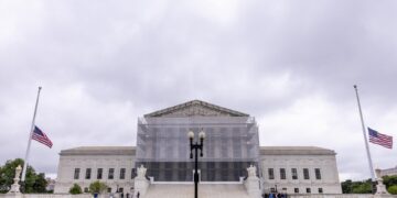 El Supremo de EE.UU. da luz verde a Trump para desmantelar el Departamento de Educación