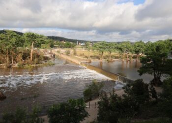 Los muertos por las inundaciones en Texas ascienden a 109