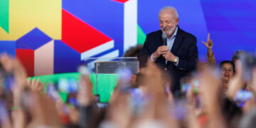 Lula le pide a Trump que reflexione sobre la importancia de Brasil y acepte negociar