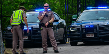 Suben un 111 % los migrantes detenidos en Florida tras el regreso de Trump, alerta HRW