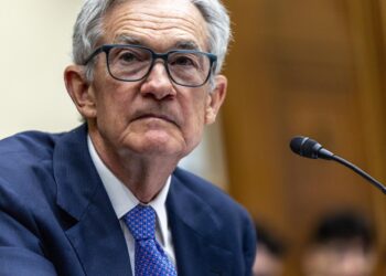 Trump exige la renuncia inmediata del presidente de la Reserva Federal
