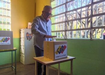 Carlos Terán es reelegido como alcalde de Trujillo Capital