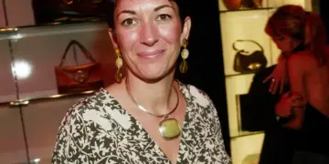 Justicia de EE.UU. planea interrogar a Ghislaine Maxwell sobre detalles del caso Epstein