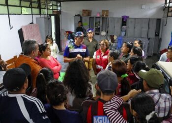 Mérida | Gobierno atiende a familias afectadas de Brisas del Río