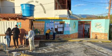 Elecciones municipales y Consulta Popular Nacional se desarrollan con normalidad en Campo Elías
