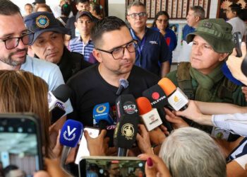 Gobernador de Mérida resalta participación juvenil en jornada electoral