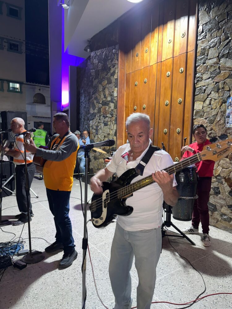 Solemnidad de la Virgen del Carmen se celebra con fervor en Boconó