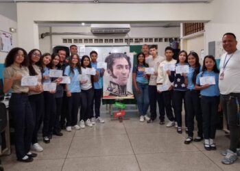 Culmina Diplomado de Liderazgo Estudiantil en el Liceo Antonio José Pacheco