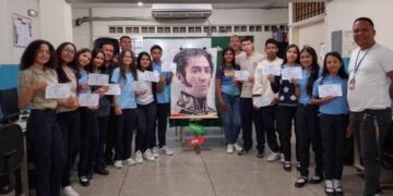 Culmina Diplomado de Liderazgo Estudiantil en el Liceo Antonio José Pacheco