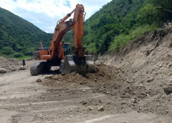 Autoridades atienden daños viales en el tramo Valera – Timotes: 10 puntos de interrupción registra la carretera