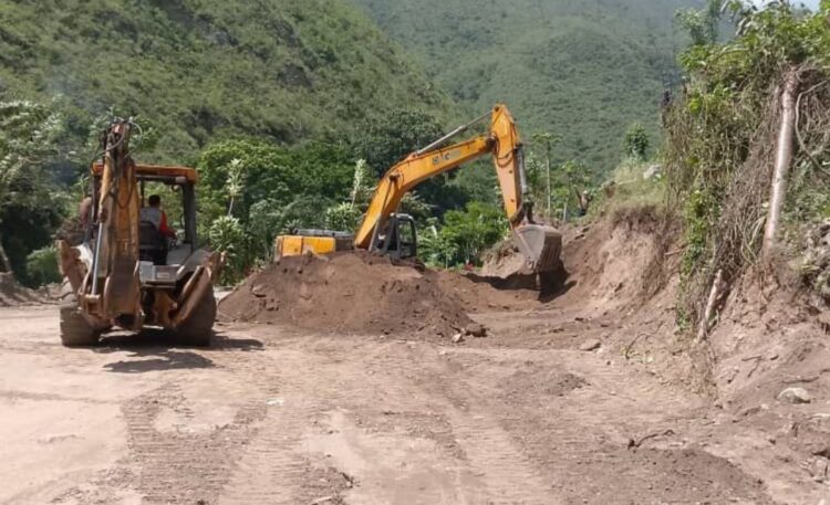 Autoridades atienden daños viales en el tramo Valera – Timotes: 10 puntos de interrupción registra la carretera
