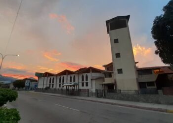 Parroquia Nuestra Señora del Carmen de Valera inicia novena en honor a su patrona