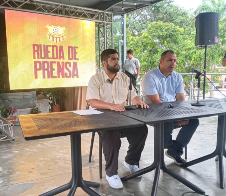 El presidente del Trujillanos junto al director del Indet Jesús "trompo" González.