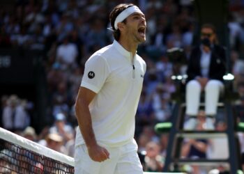 Fritz vence a Khachanov y espera a Alcaraz o Norrie en semifinales