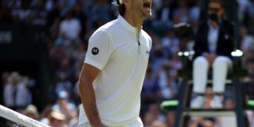 Fritz vence a Khachanov y espera a Alcaraz o Norrie en semifinales