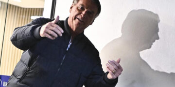 El Supremo afirma que hay «indicios graves» contra Bolsonaro y garantiza un «juicio justo»