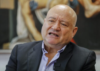 Senador y exjefe de las FARC: La lucha armada no tiene «ninguna posibilidad» en Colombia