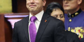 Noboa objeta reforma a ley de Ecuador que eliminaba la paridad en binomios presidenciales