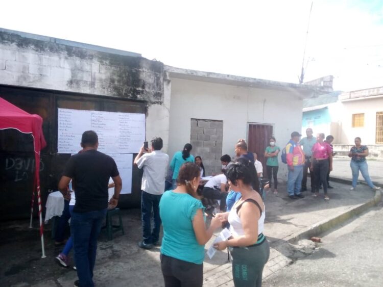 Comunidad participó con entusiasmo en la elección de vocerías