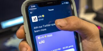 La IA de Musk borra publicaciones «inapropiadas» tras quejas por sus mensajes antisemitas