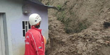 Talud cae sobre una vivienda en Santa Elena de Boconó 