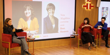 Con la IA “estamos construyendo un Dios indiferente” e inhumano, dice Rosa Montero