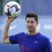 Lewandowski sigue entrenándose al margen a dos días del estreno liguero
