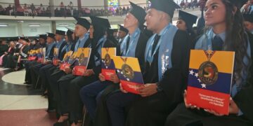  Más de 213 nuevos profesionales en Seguridad Ciudadana egresan de la UNES Trujillo