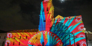 Leyendas, historia y cultura: Quito se ilumina con su festival de ‘mapping’ Luz de América