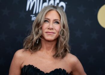 Jennifer Aniston revela que estuvo «de luto» por Matthew Perry antes de su muerte