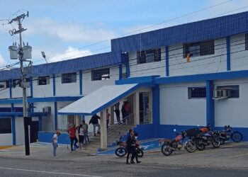 Eje Panamericano | Pensionados y discapacitados exigen entrega local de Fe de Vida para seguir cobrando sus beneficios