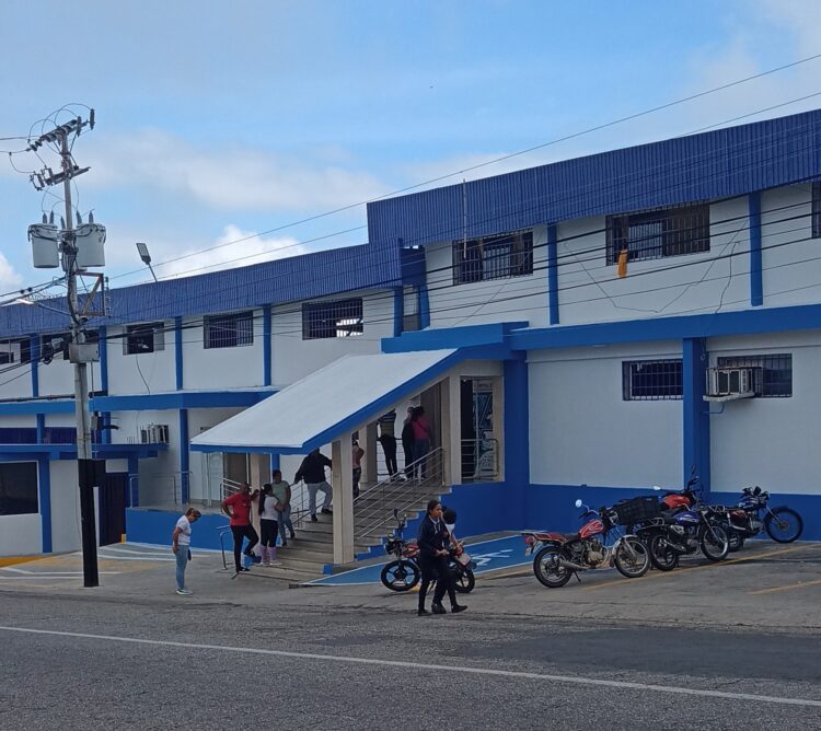 Hospital María Aracelis Álvarez receptor de la constancia de Fe de Vida de jubilados y pensionados