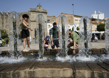 España sufre una ola de calor con temperaturas extremas de más de 40 grados