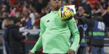 El Athletic traspasa a Adu Ares al Eibar